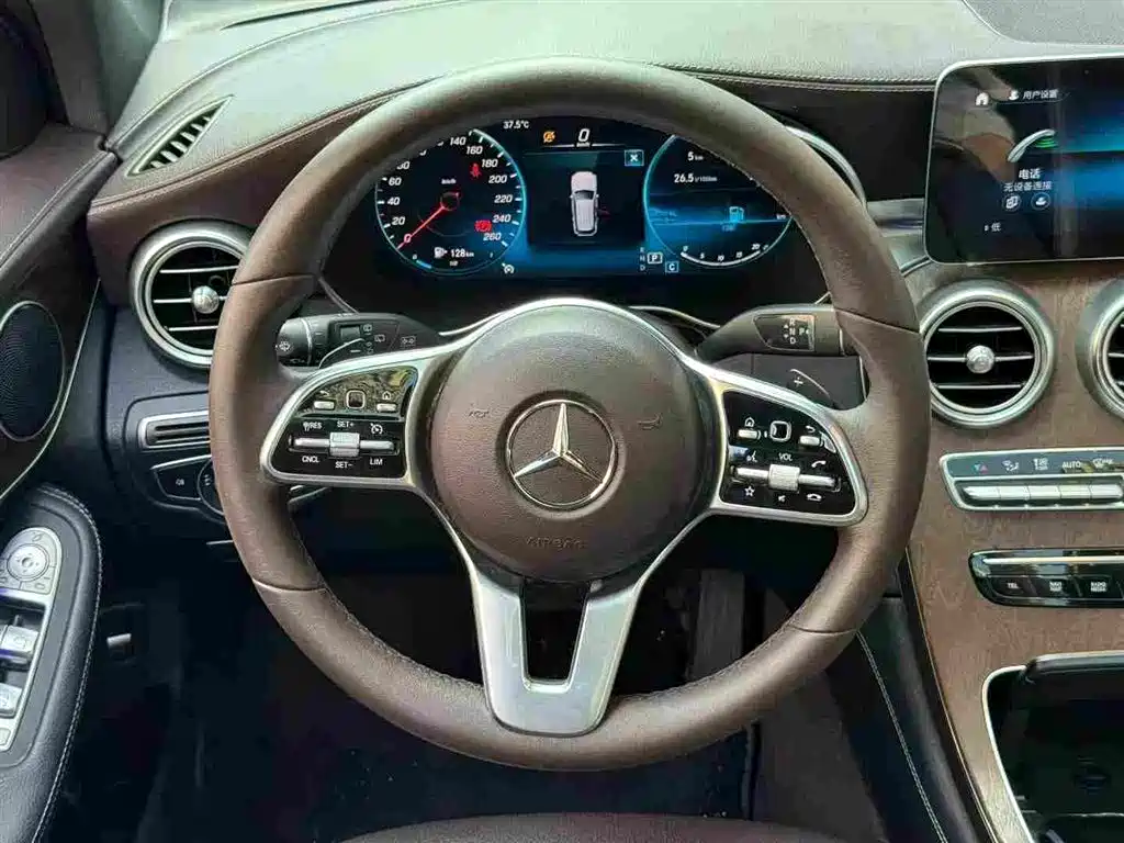 Mercedes-Benz GLC — миниатюра 6