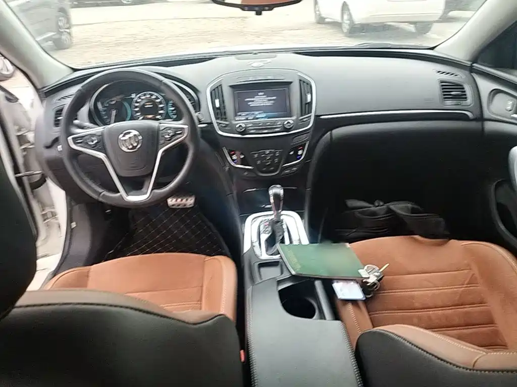 Buick Regal — миниатюра 10