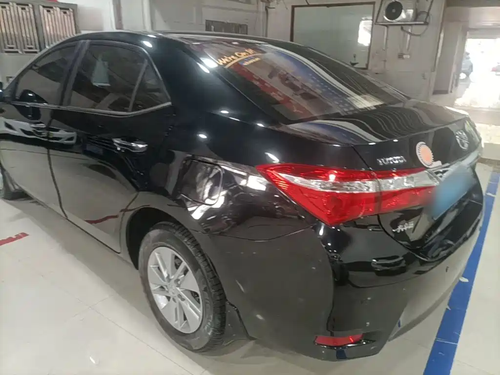 Toyota Corolla — миниатюра 5