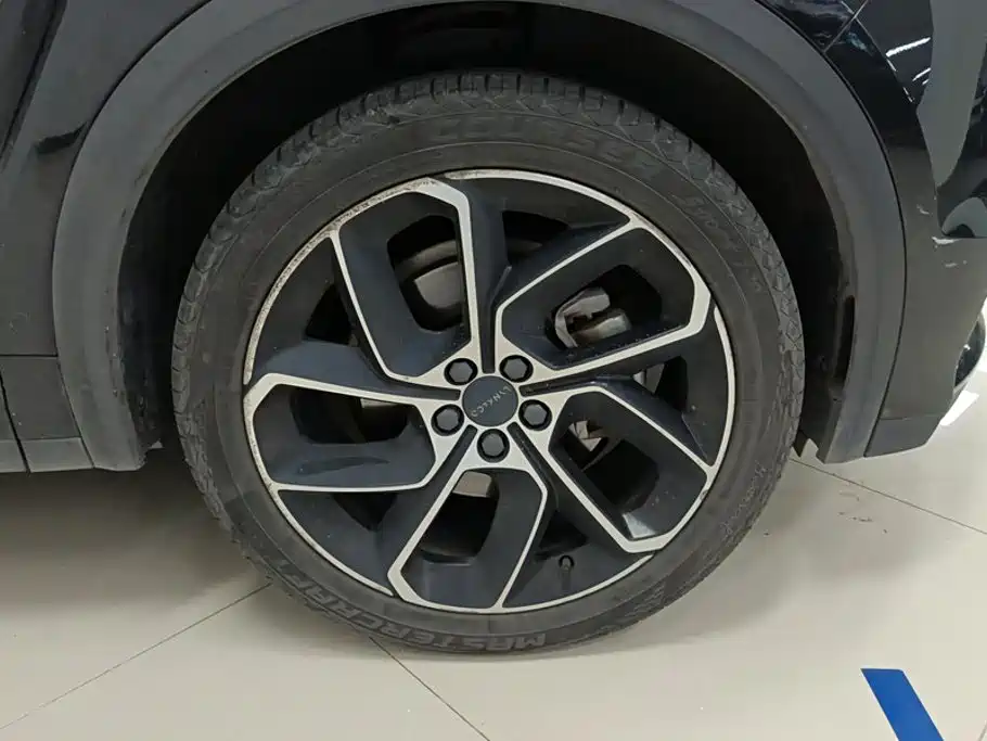 Lynk & Co 05 — миниатюра 6