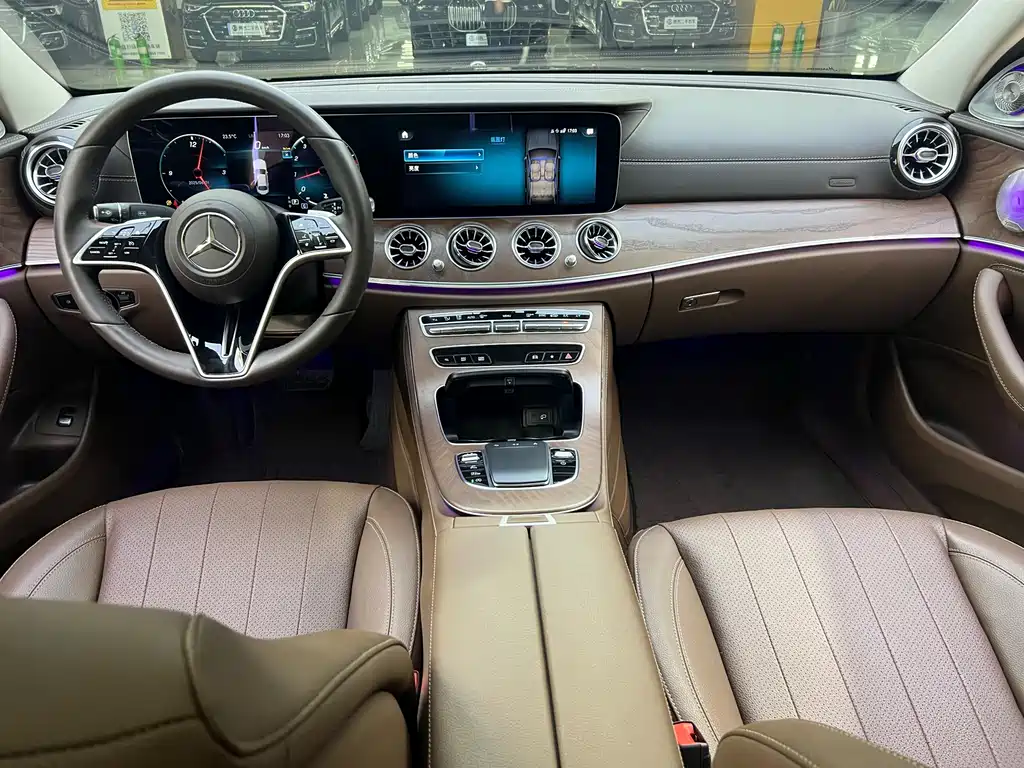 MERCEDES-BENZ E CLASS