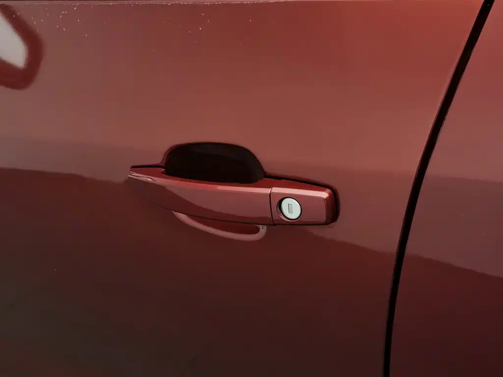 Chevrolet Trax — миниатюра 18