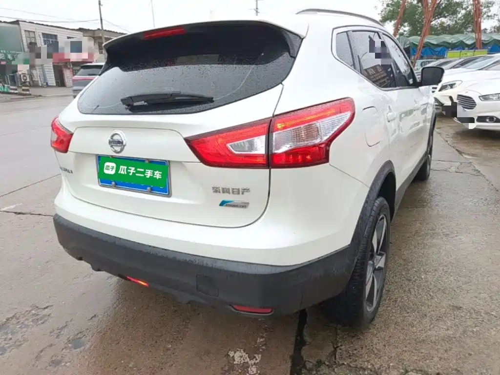 Nissan Qashqai — миниатюра 7
