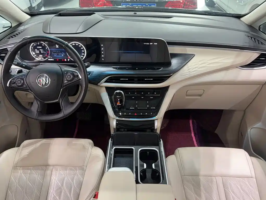 Buick GL8 — миниатюра 12