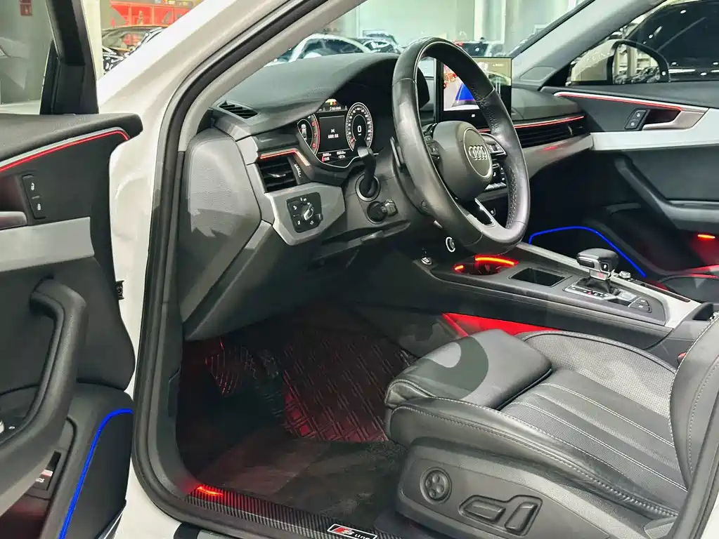 Audi A4L — миниатюра 4