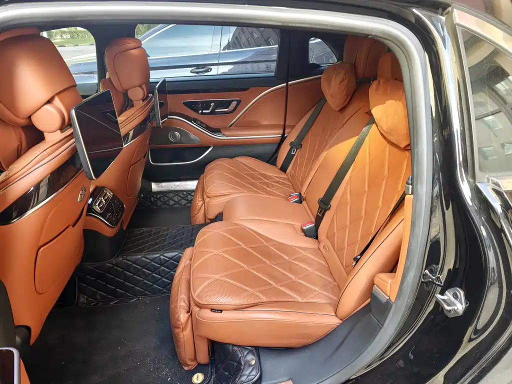 Mercedes-Benz S-Class — миниатюра 6