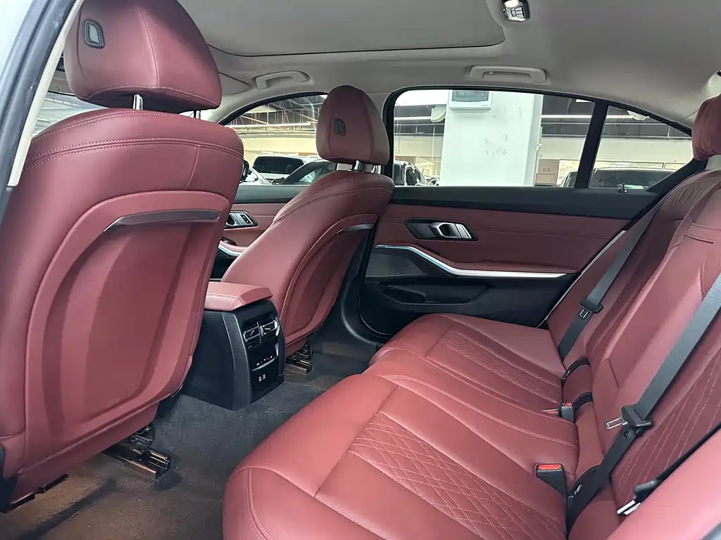 BMW 3 Series — миниатюра 9