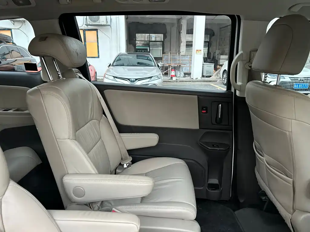 Honda Odyssey — миниатюра 20
