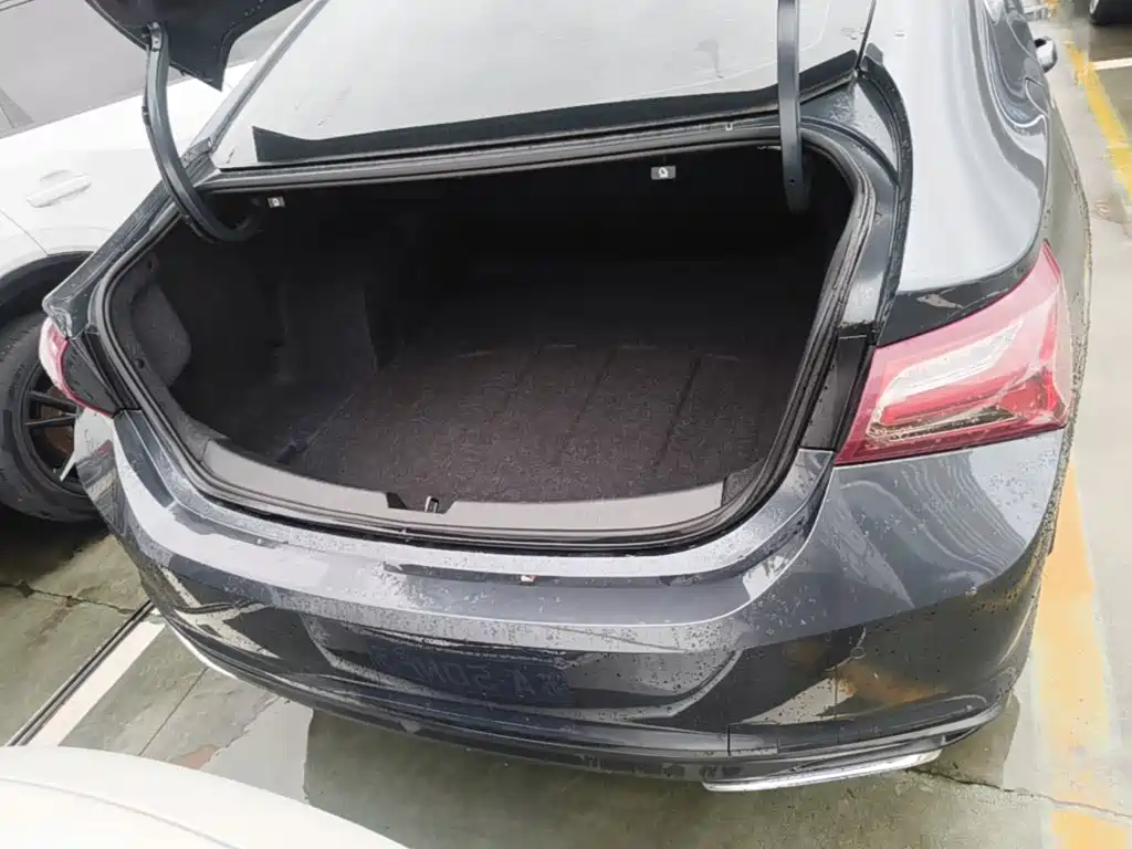Chevrolet Malibu XL — миниатюра 19