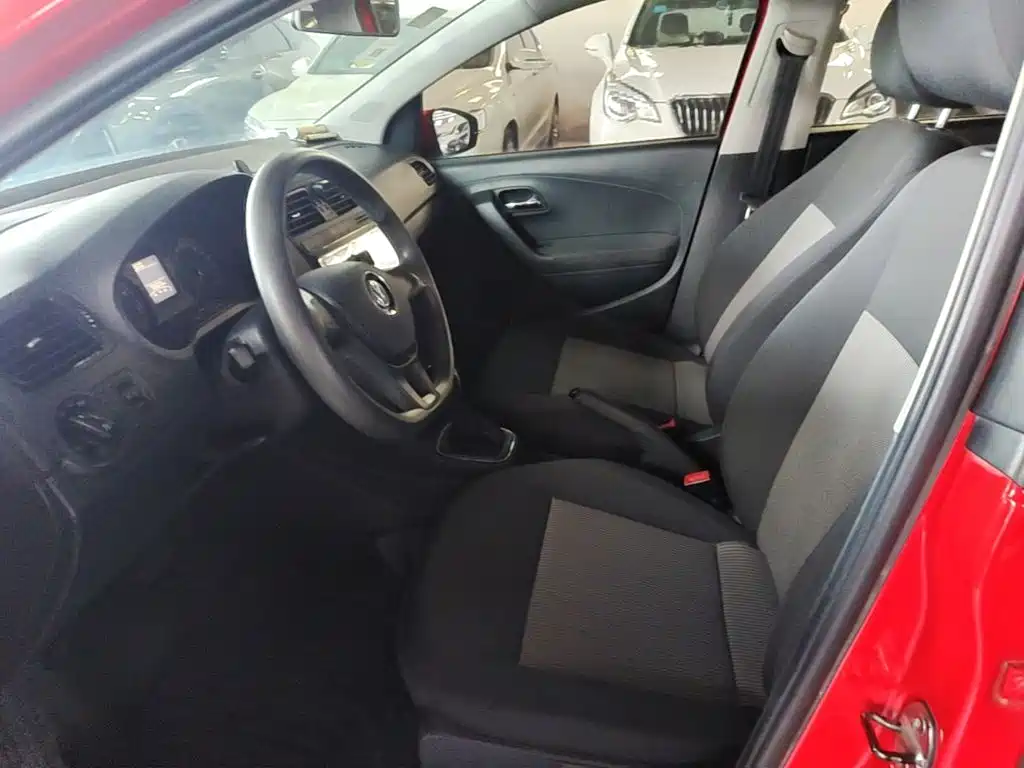 Volkswagen Polo — миниатюра 19