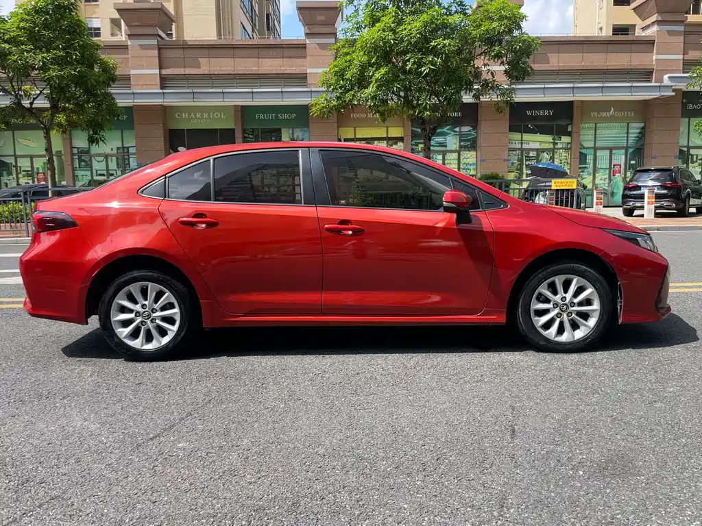 Toyota Corolla — миниатюра 4