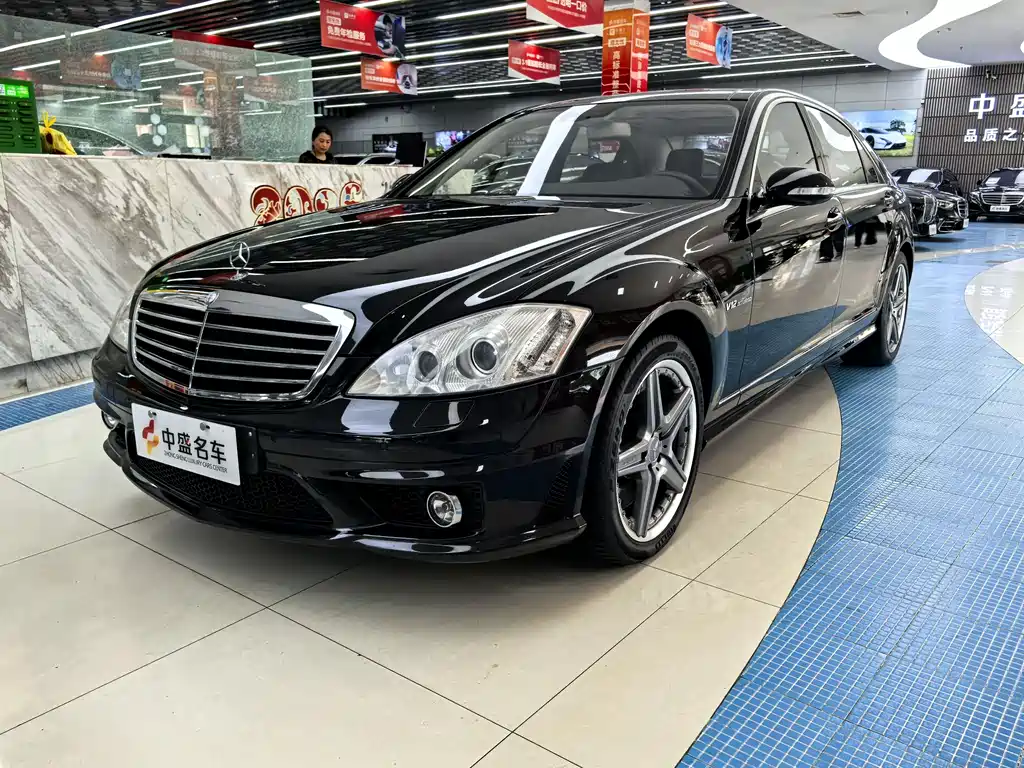 Купить Mercedes-Benz S-Class AMG
