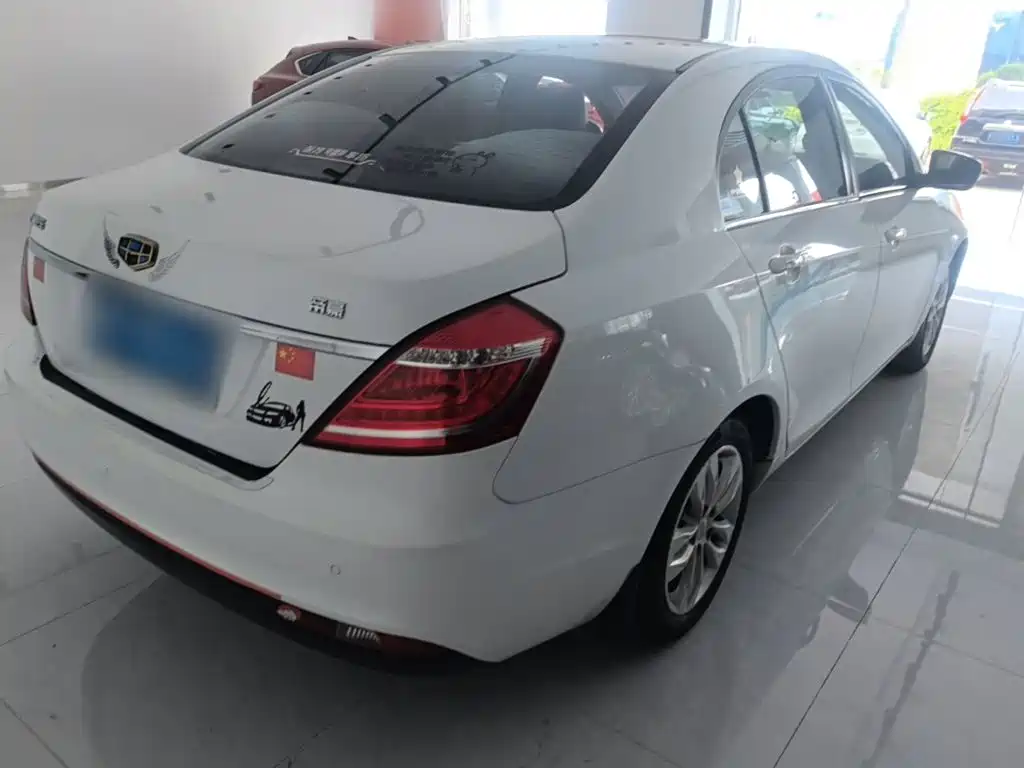 Geely Emgrand — миниатюра 7