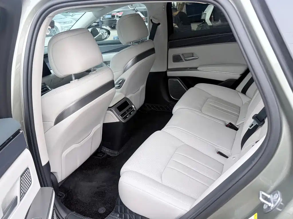 BYD Han L — миниатюра 6