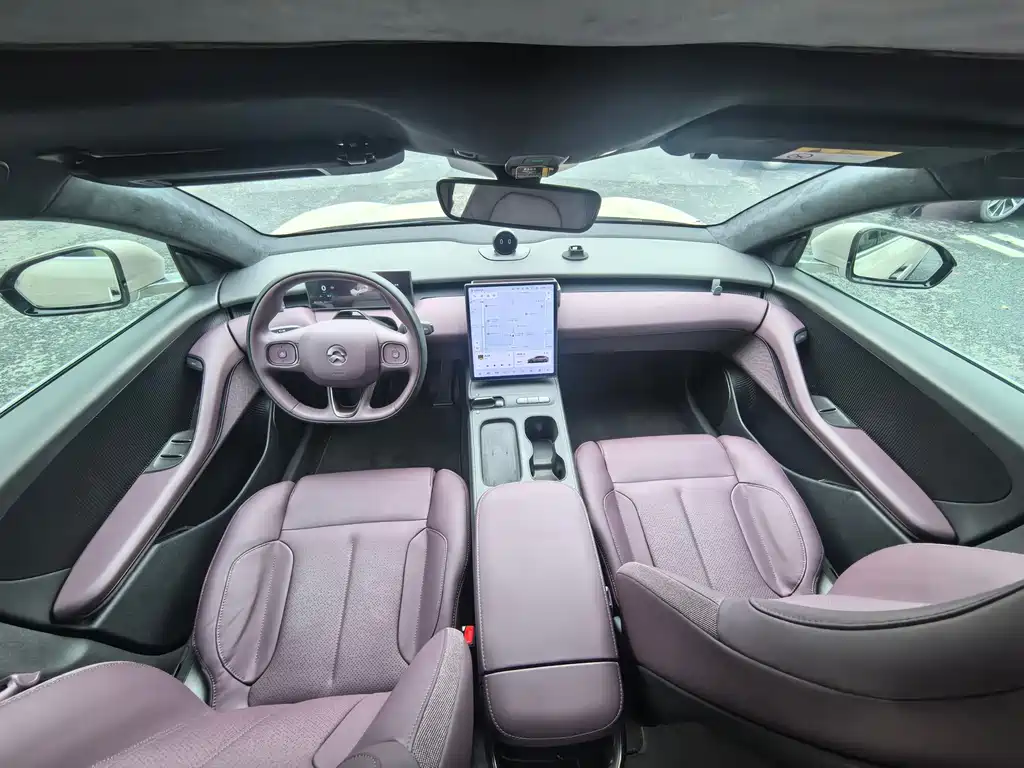 NIO ET5 — миниатюра 5