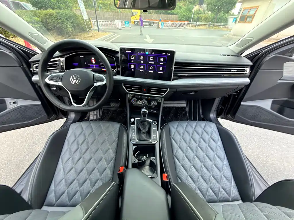 Volkswagen Sagitar — миниатюра 9