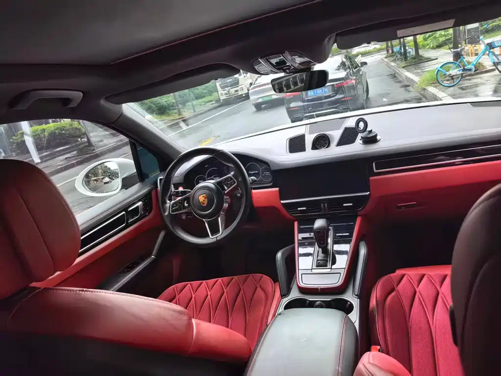 Porsche Cayenne 2019 Cayenne 3.0T