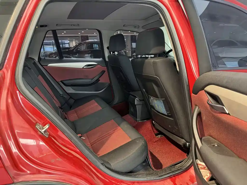 BMW X1 — миниатюра 13
