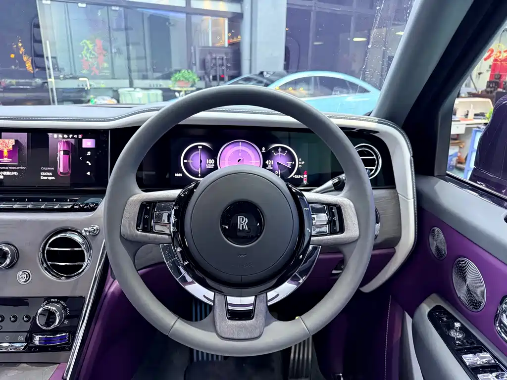 ROLLS-ROYCE CULLINAN