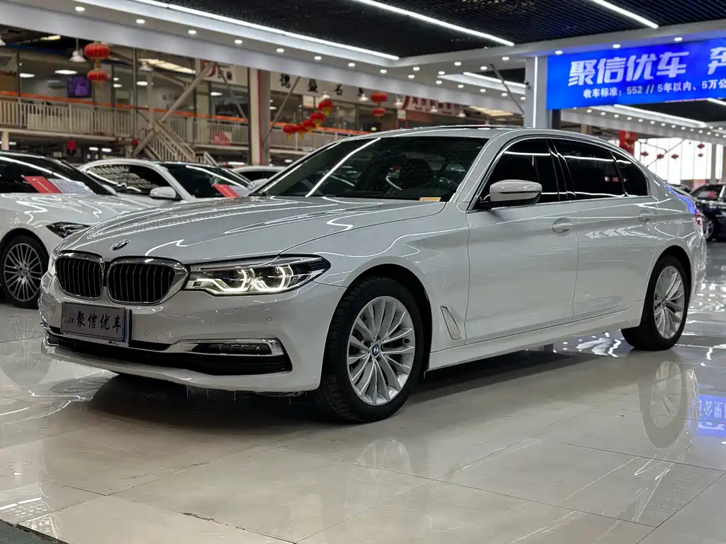 BMW 5 SERIES