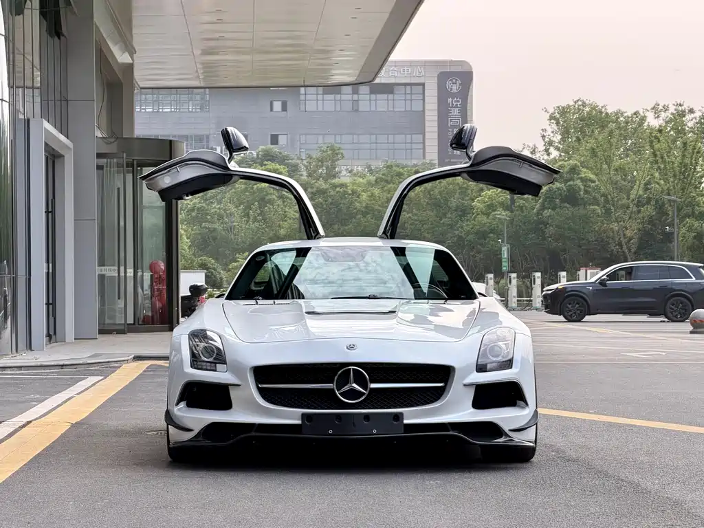 Mercedes-Benz SL S-Class A MG SLS AMG 2011 SLS AMG
