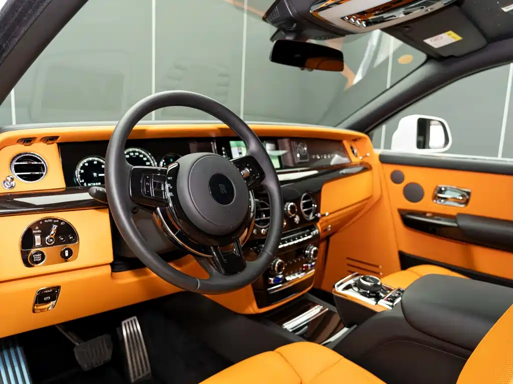 Rolls-Royce Phantom — миниатюра 10