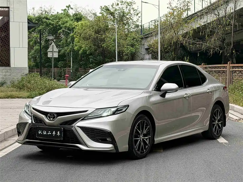 Toyota Camry 2021 2.5S