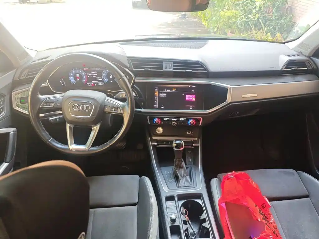 Audi Q3 — миниатюра 5