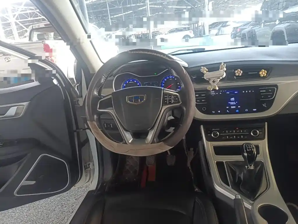 Geely Vision — миниатюра 15