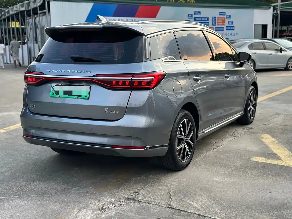 BYD MAX New Energy — миниатюра 5