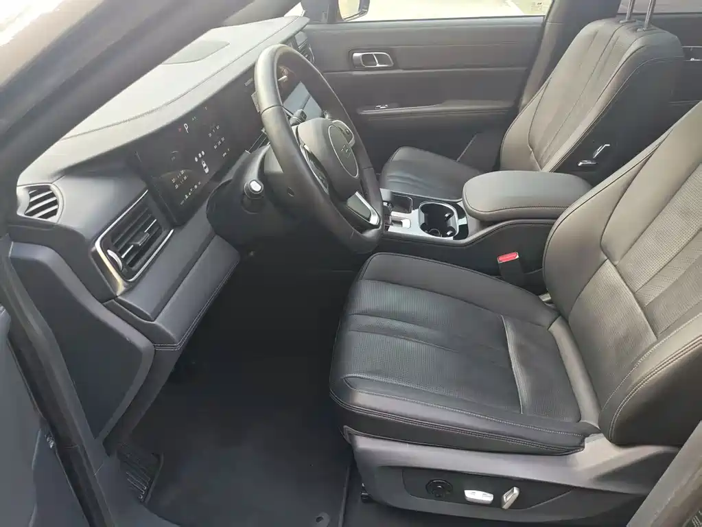 Li Auto Li ONE — миниатюра 9