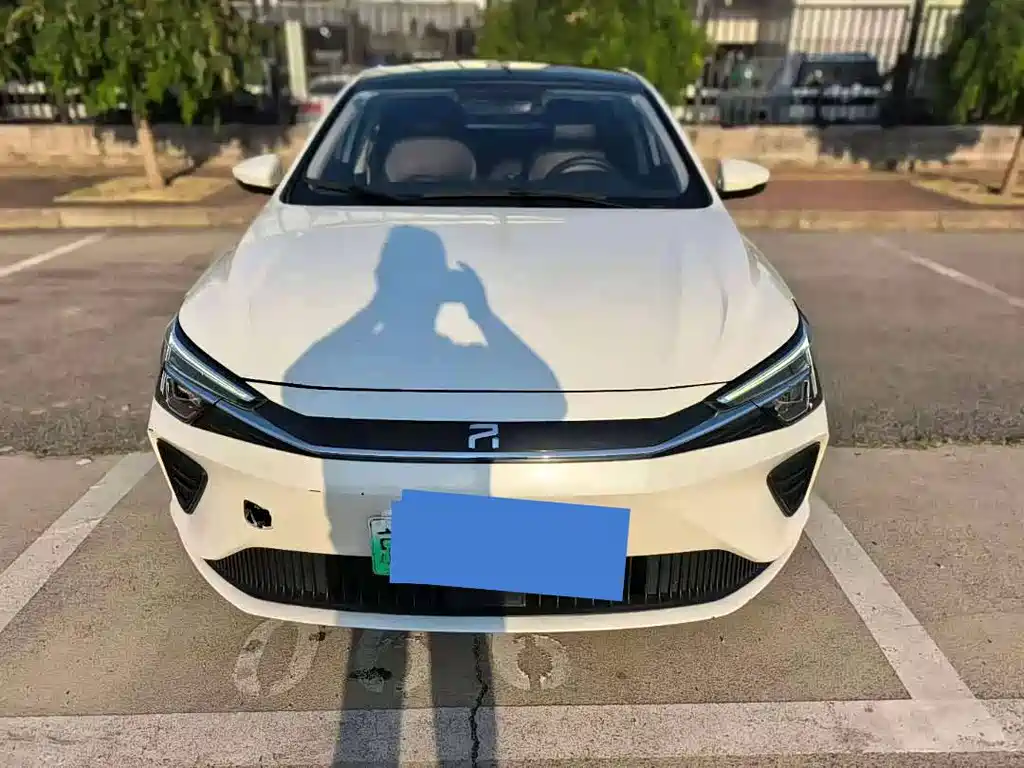 Roewe Feifan ER6 — миниатюра 2
