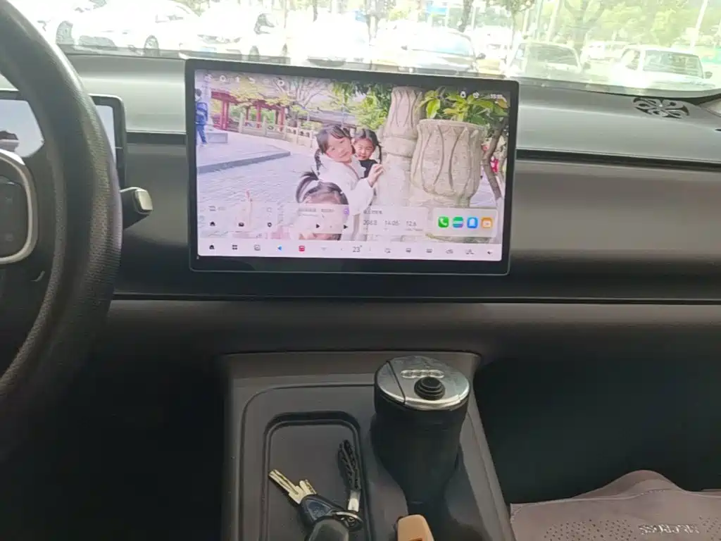 Leapmotor Leapmotor C10 — миниатюра 13