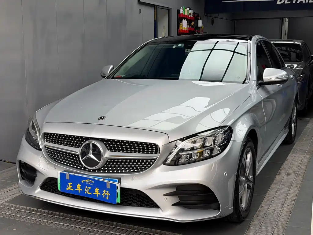 Mercedes-Benz C-Class 2019
