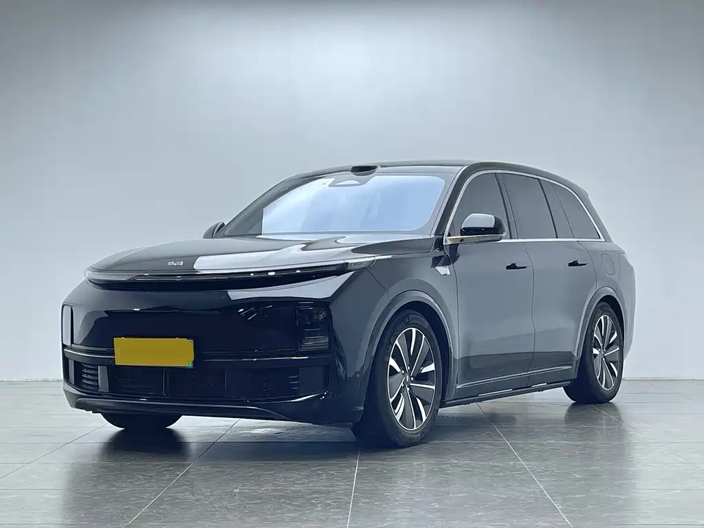 Li Auto Li L8 2025