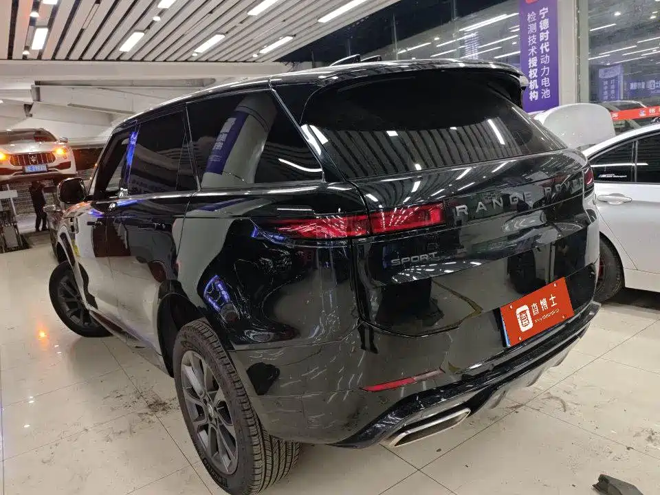 Land Rover Sport — миниатюра 3