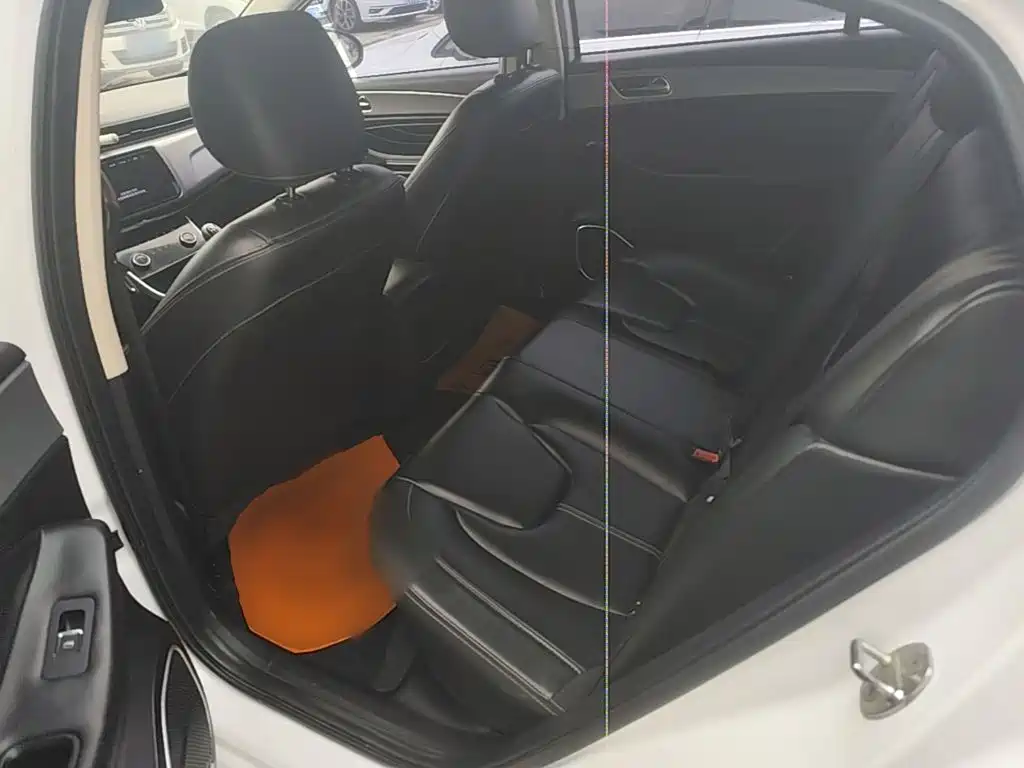 Chery Arrizo 5 — миниатюра 17