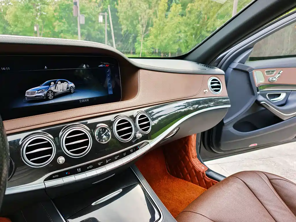 Mercedes-Benz S-Class — миниатюра 23