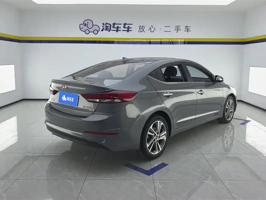 Hyundai Elantra 2018 1.6L AT 15