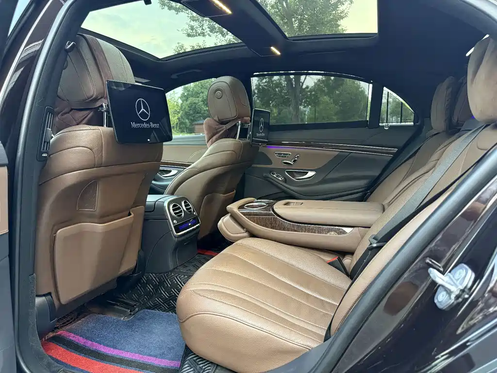 Mercedes-Benz S-Class — миниатюра 9