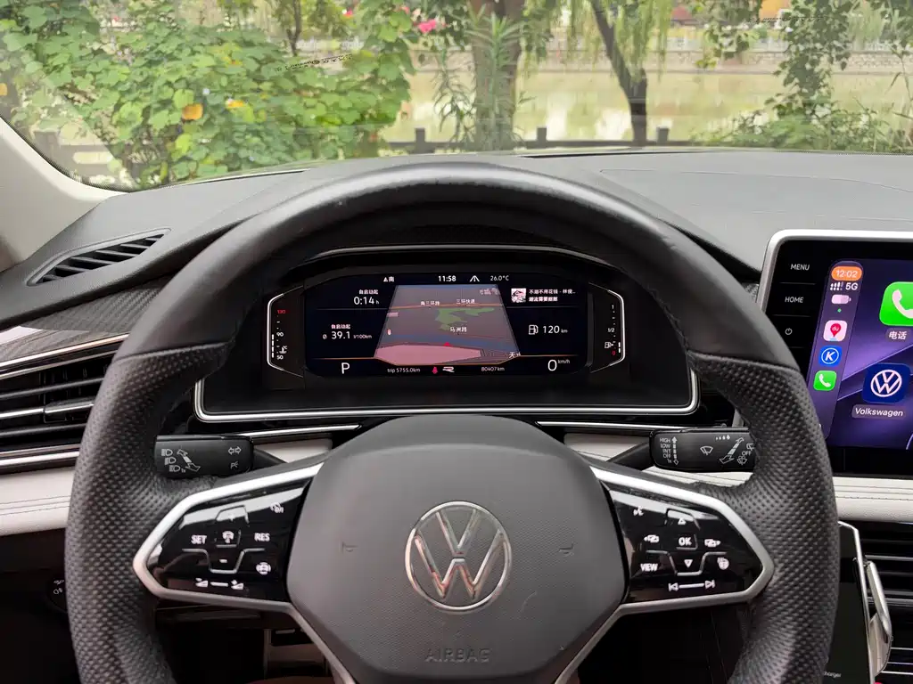 Volkswagen Tiguan L — миниатюра 15