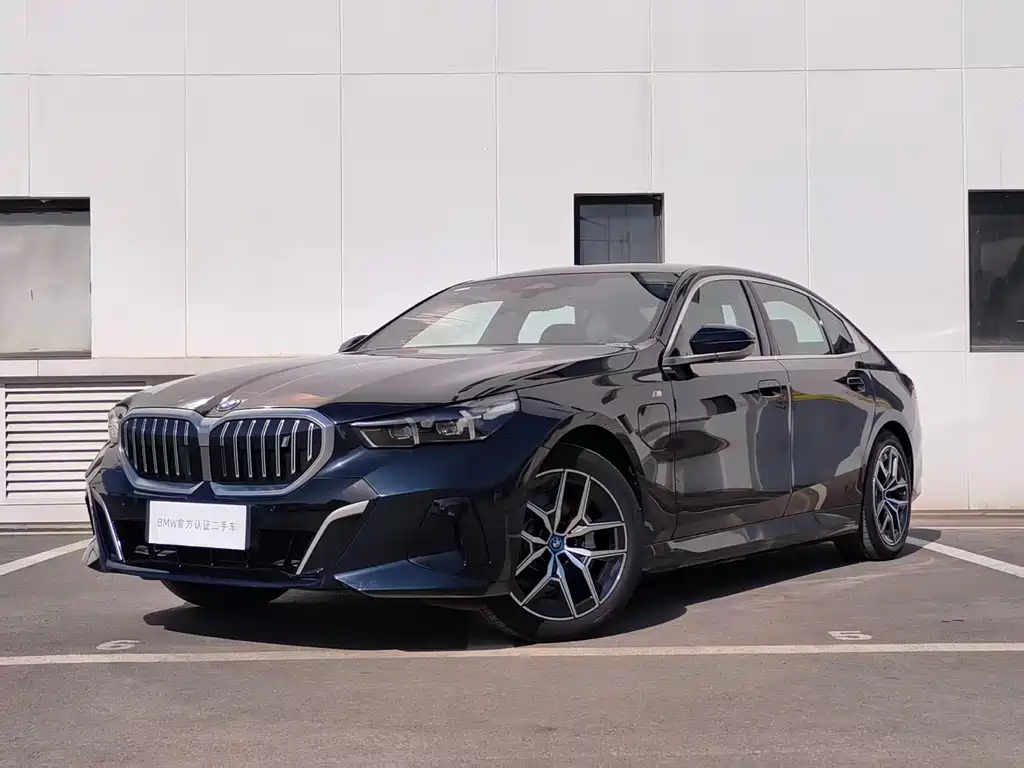 BMW i5 2026