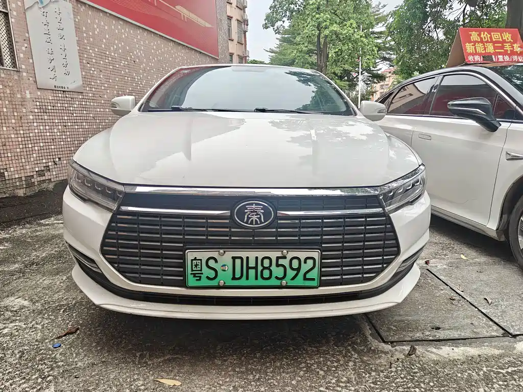BYD Qin NEV