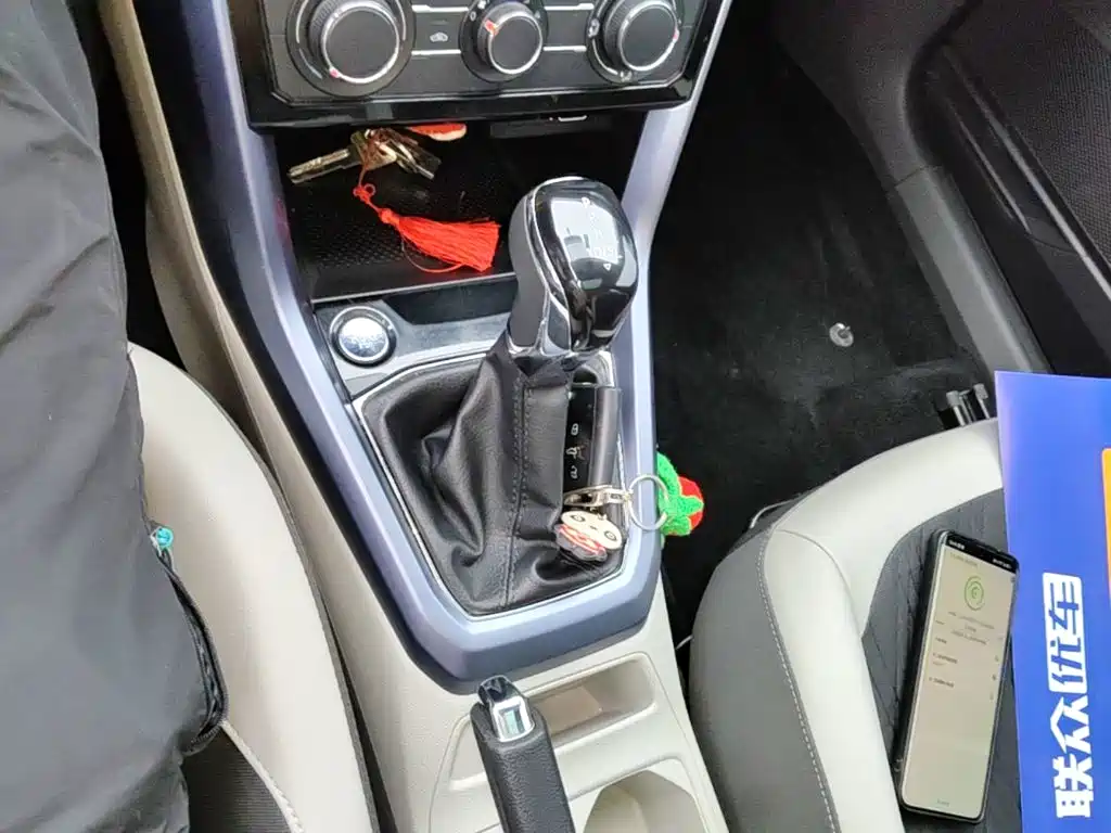 Volkswagen T-Cross — миниатюра 14