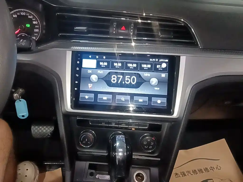Volkswagen Lamando — миниатюра 13