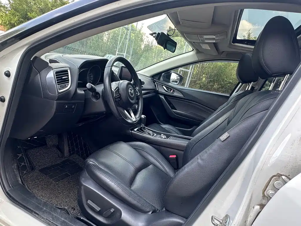 Mazda 3 Axela — миниатюра 4