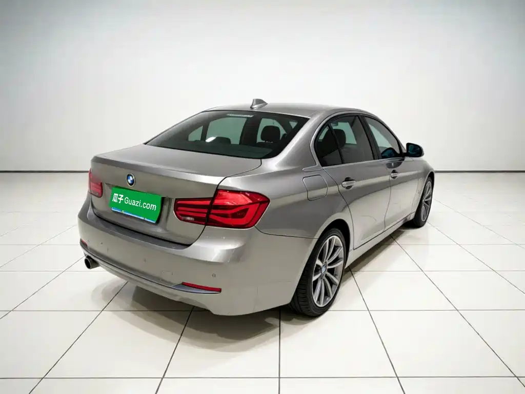 BMW 3 Series — миниатюра 4