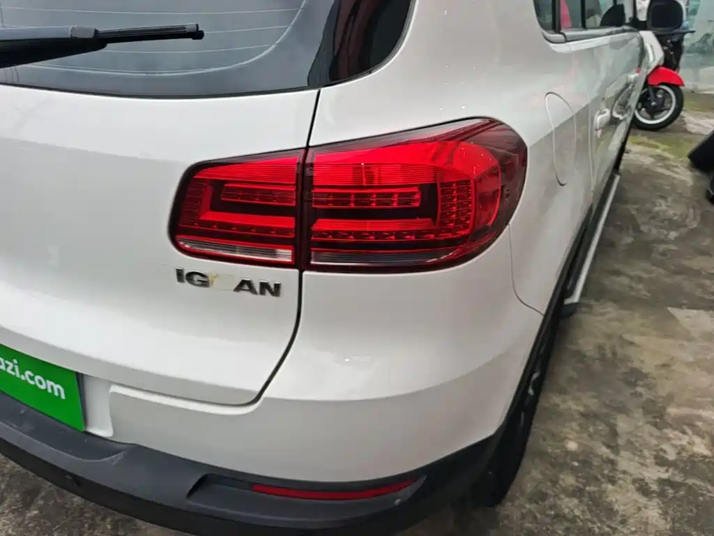Volkswagen Tiguan — миниатюра 8