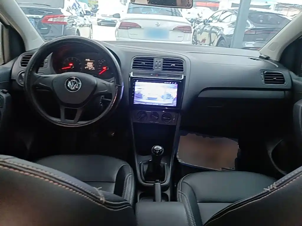 Volkswagen Polo — миниатюра 10