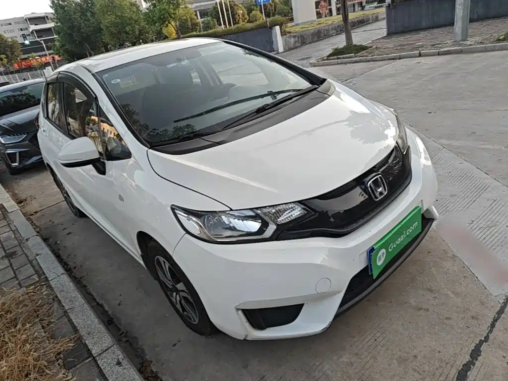 Honda Fit — миниатюра 4